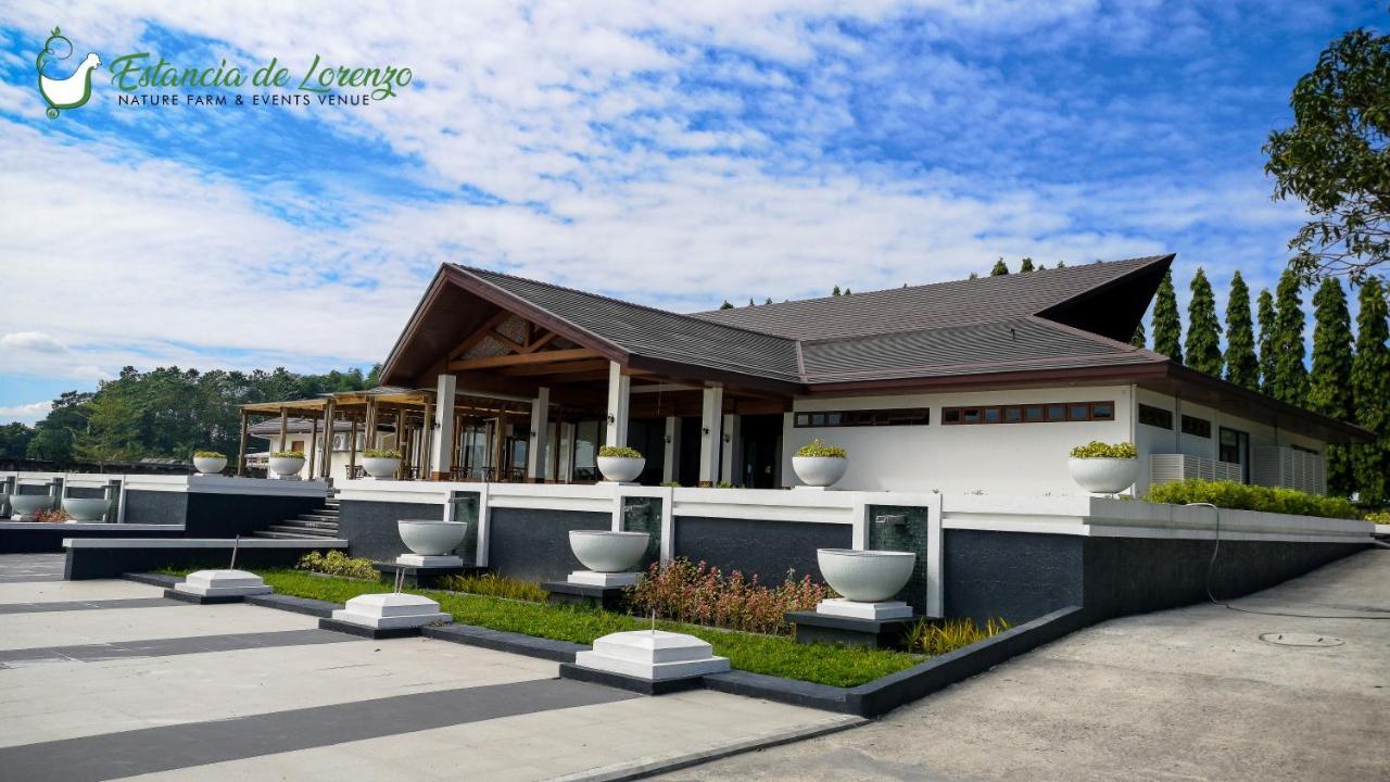 Estancia De Lorenzo Tarlac Tarlac City Exterior foto