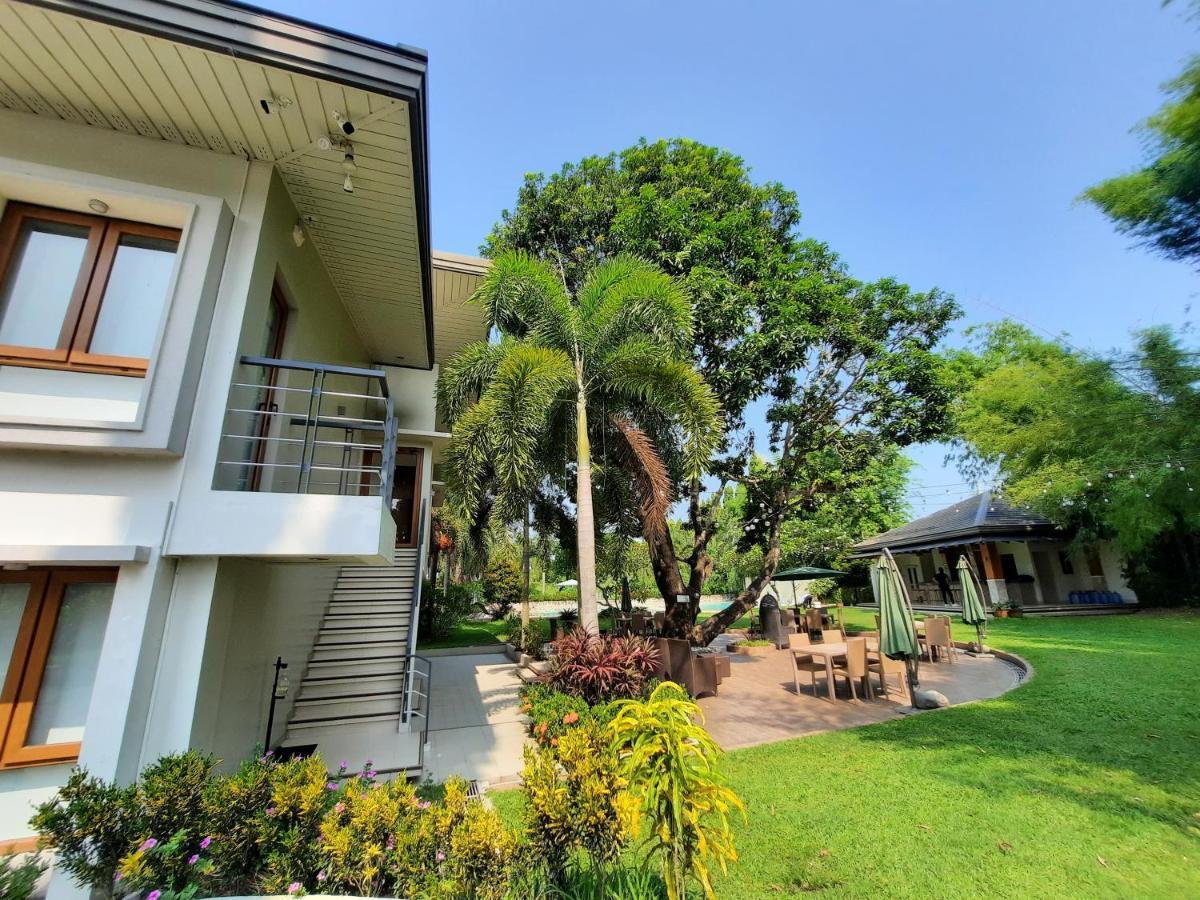 Estancia De Lorenzo Tarlac Tarlac City Exterior foto