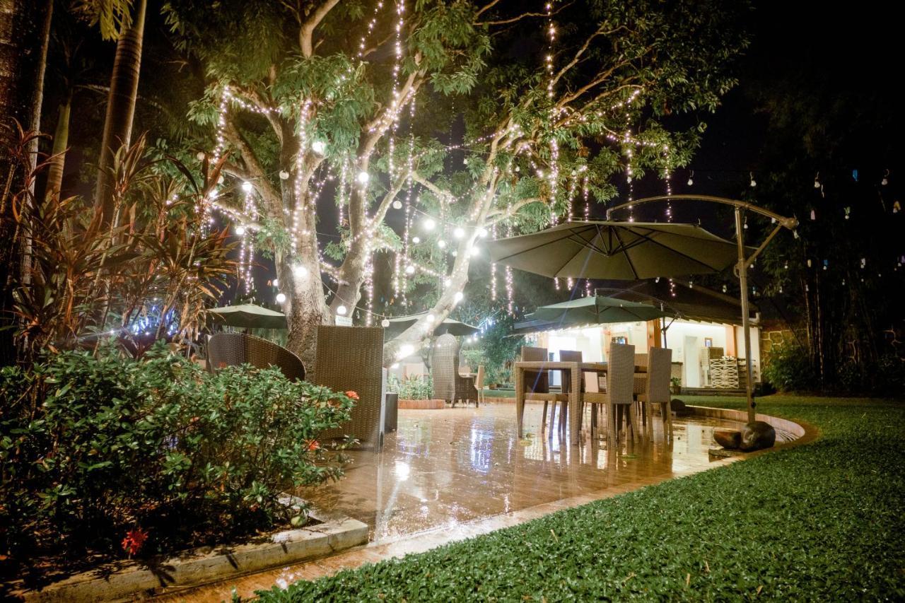 Estancia De Lorenzo Tarlac Tarlac City Exterior foto